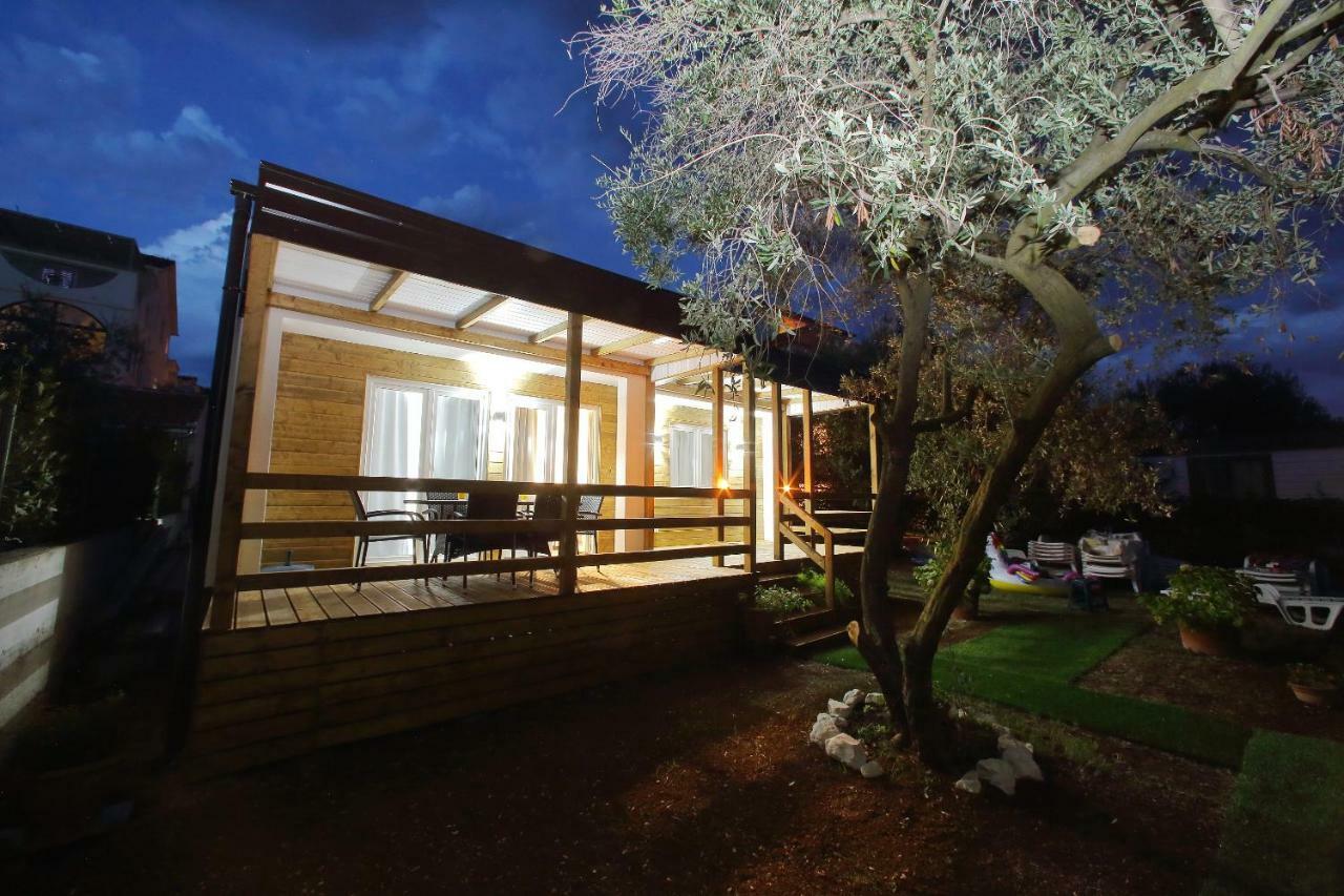 Mobile Homes Olive And Sea Бибине Екстериор снимка