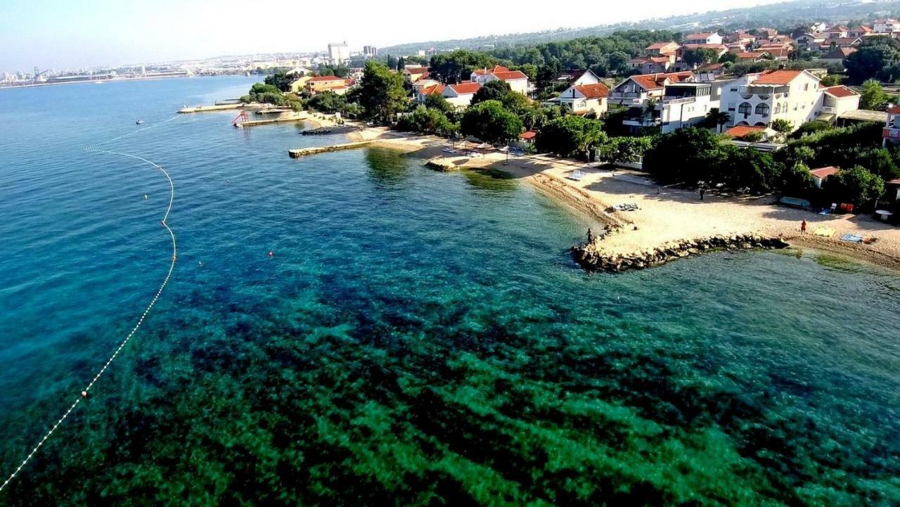 Mobile Homes Olive And Sea Бибине Екстериор снимка