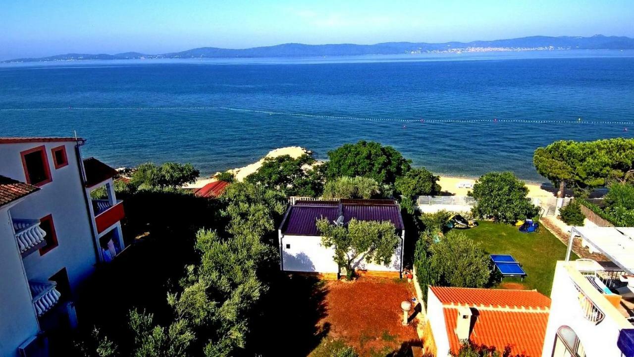 Mobile Homes Olive And Sea Бибине Екстериор снимка